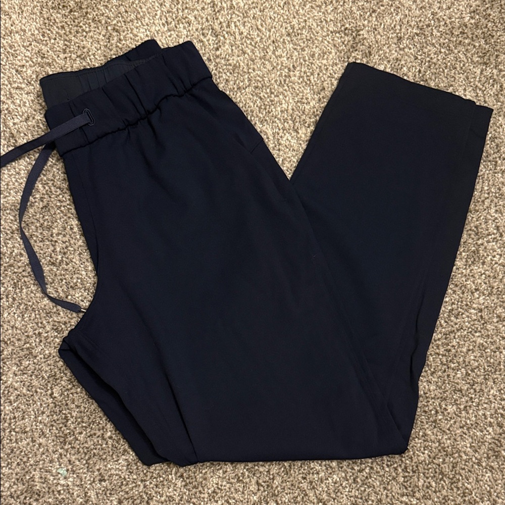 LULU JOGGERS NEW
